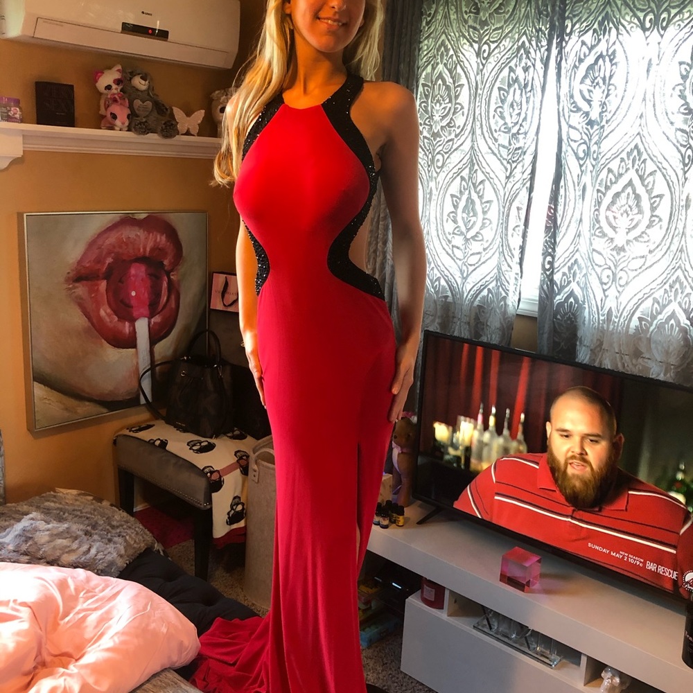 Gown Red & Black rhinestone evening formal dress - Picture 9 of 14